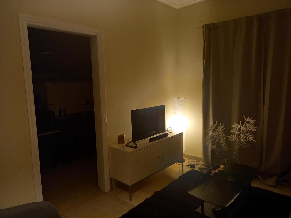 Fresh And Elegant Apartment, 9' From City Center Athen Exterior foto